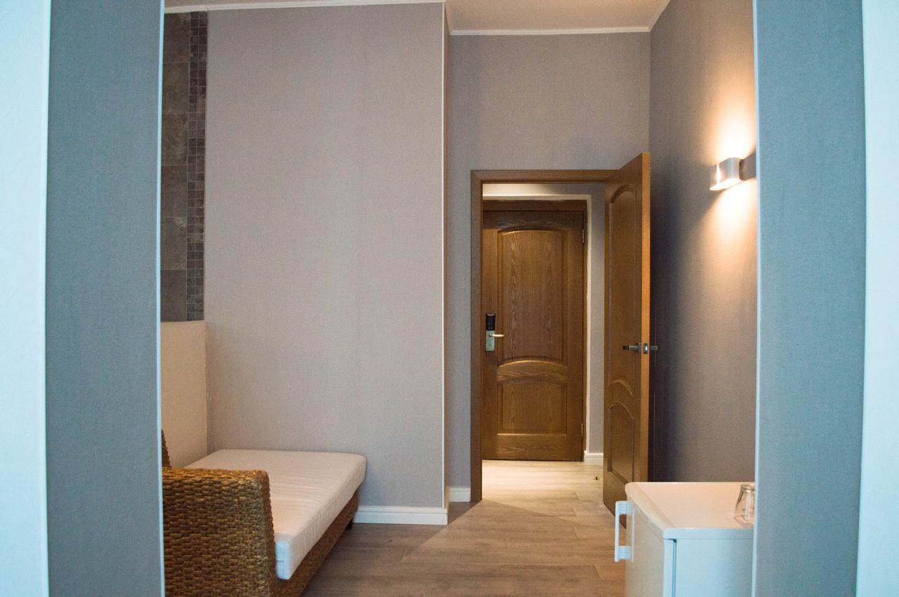 Pallada Hotel Ternopil Ngoại thất bức ảnh