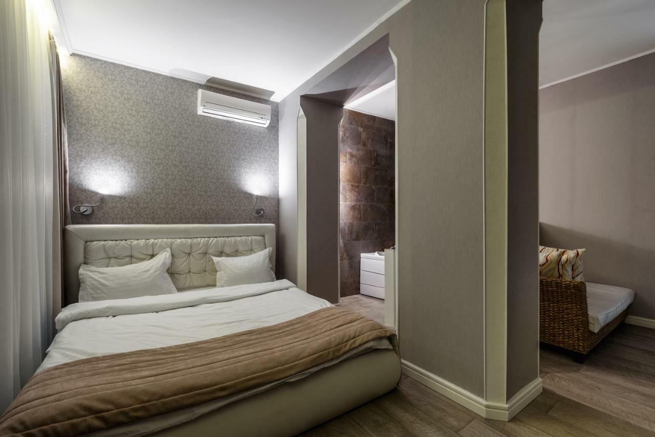 Pallada Hotel Ternopil Ngoại thất bức ảnh